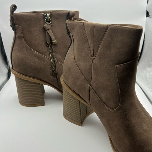 NEW Dr. Scholl's Women's Rodeo Mid Shaft Boots Calf Chestnut Size 11 - Picture 15 of 16